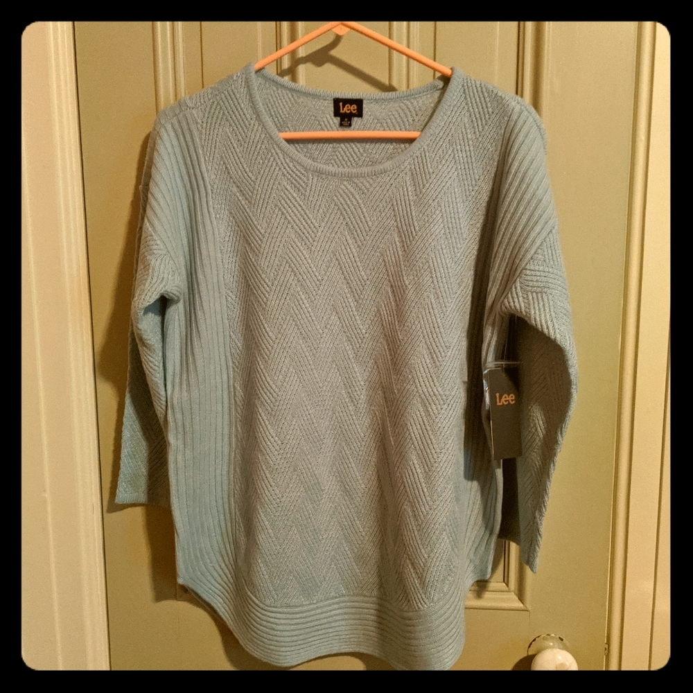 NWT women's Lee sweater